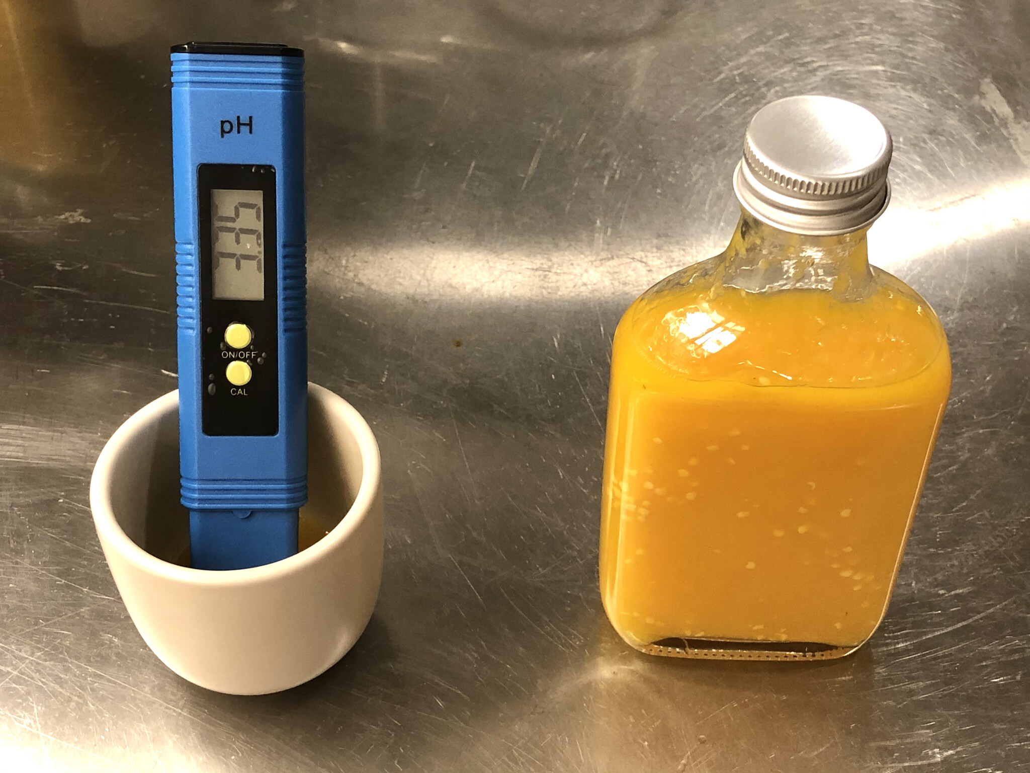 pH measurements, scotch bonnet sauce