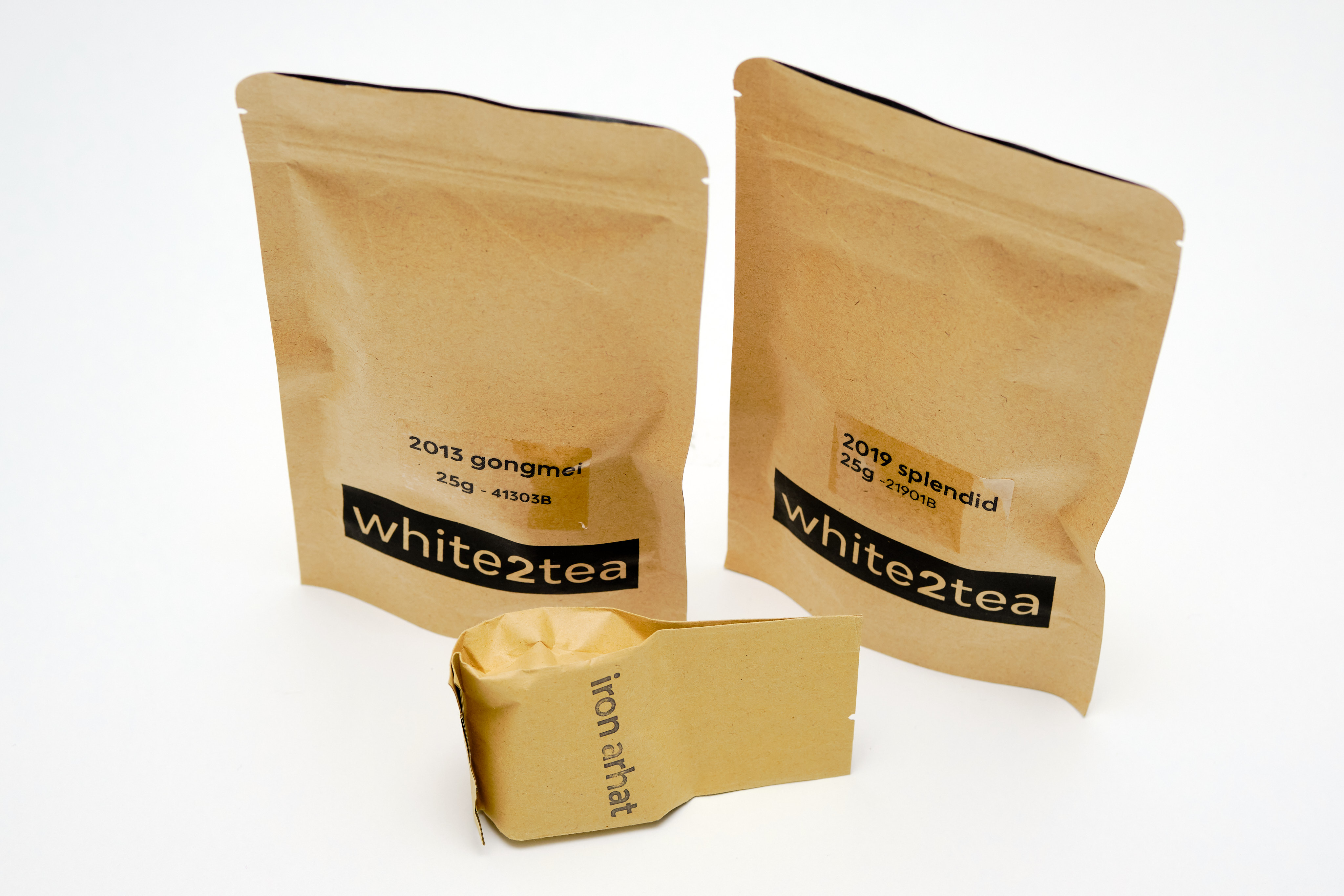White2Tea samples bags: 2013 gongmei, 2019 splendid, iron arhat